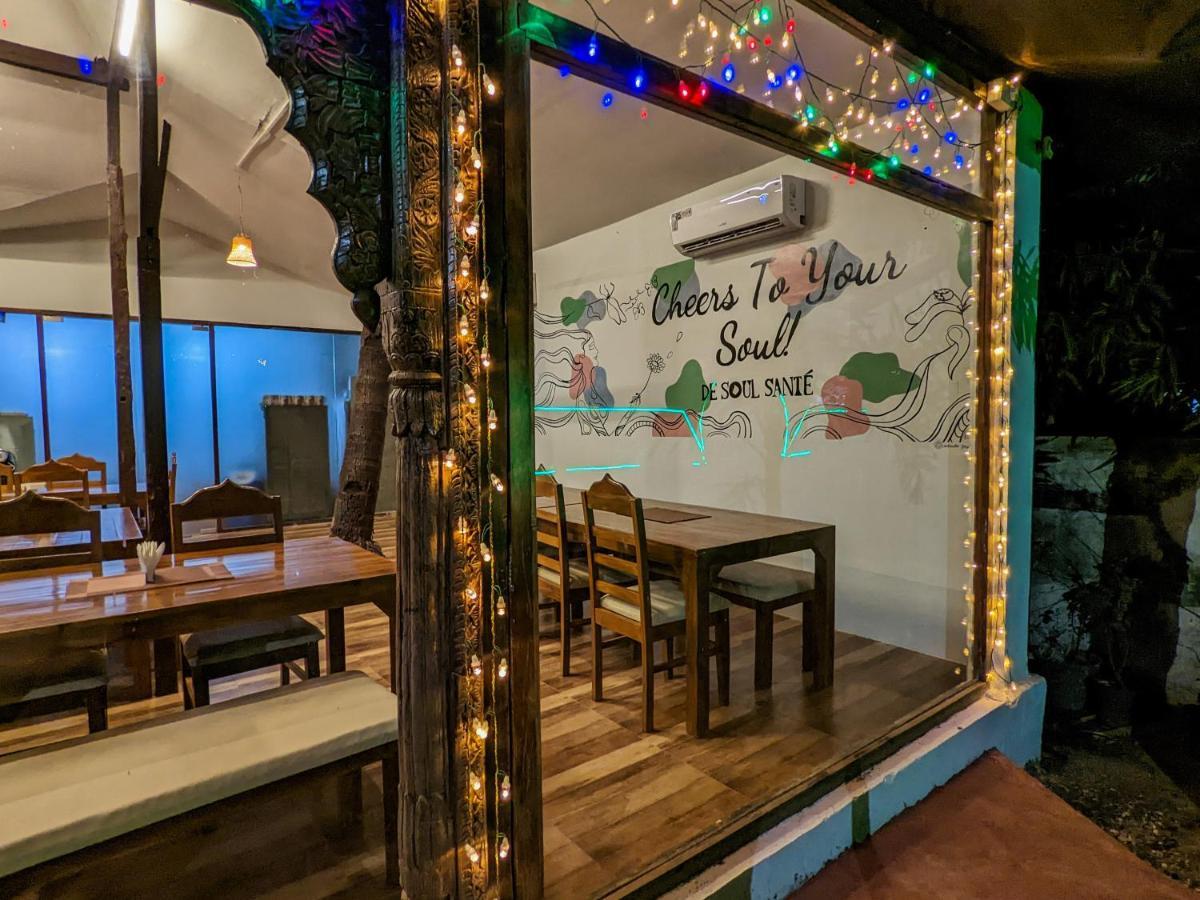 De Soul Sante Beach Resorts Morjim Goa Eksteriør billede