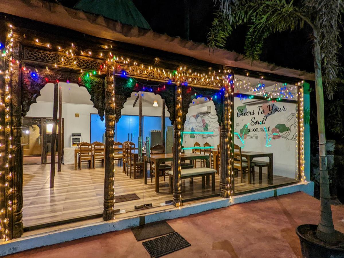 De Soul Sante Beach Resorts Morjim Goa Eksteriør billede