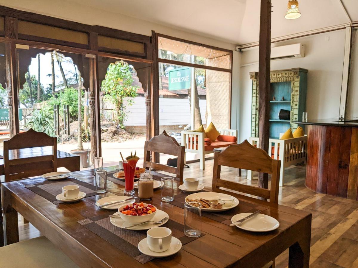 De Soul Sante Beach Resorts Morjim Goa Eksteriør billede