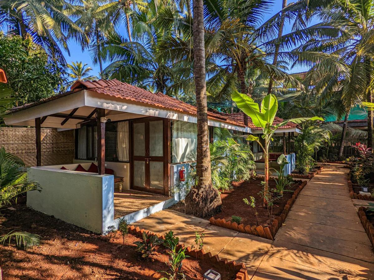 De Soul Sante Beach Resorts Morjim Goa Eksteriør billede