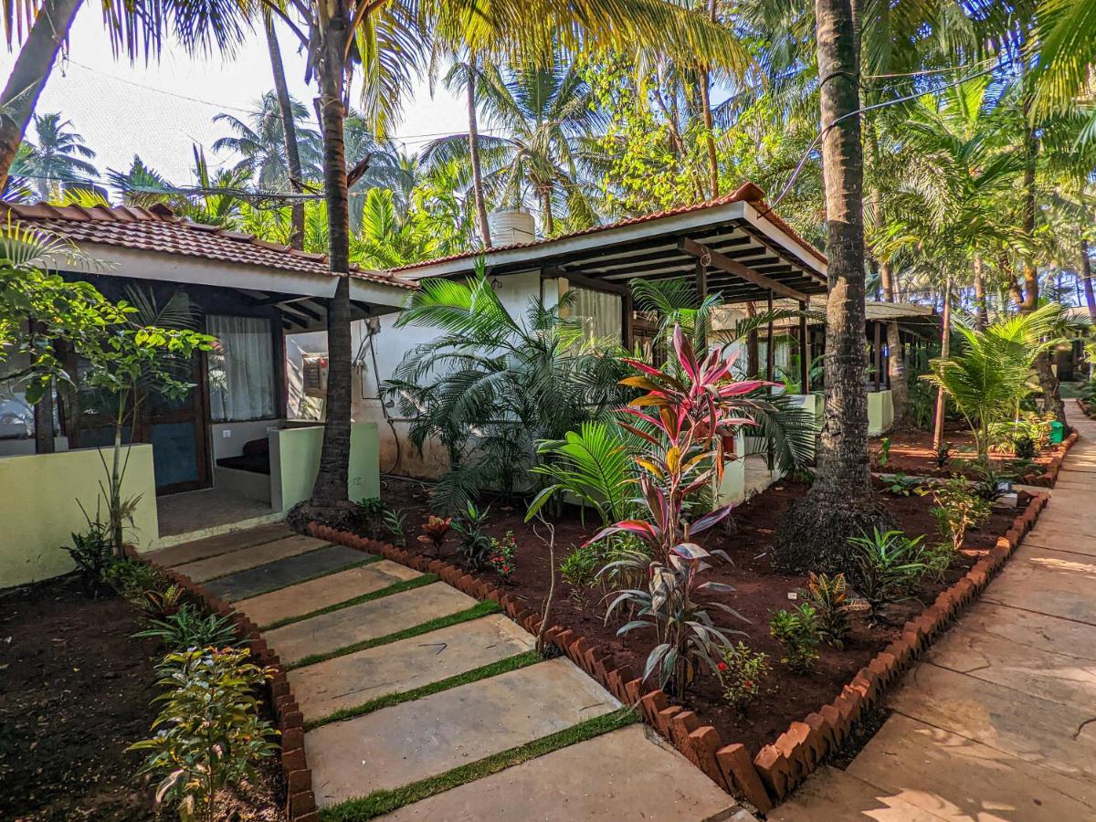 De Soul Sante Beach Resorts Morjim Goa Eksteriør billede