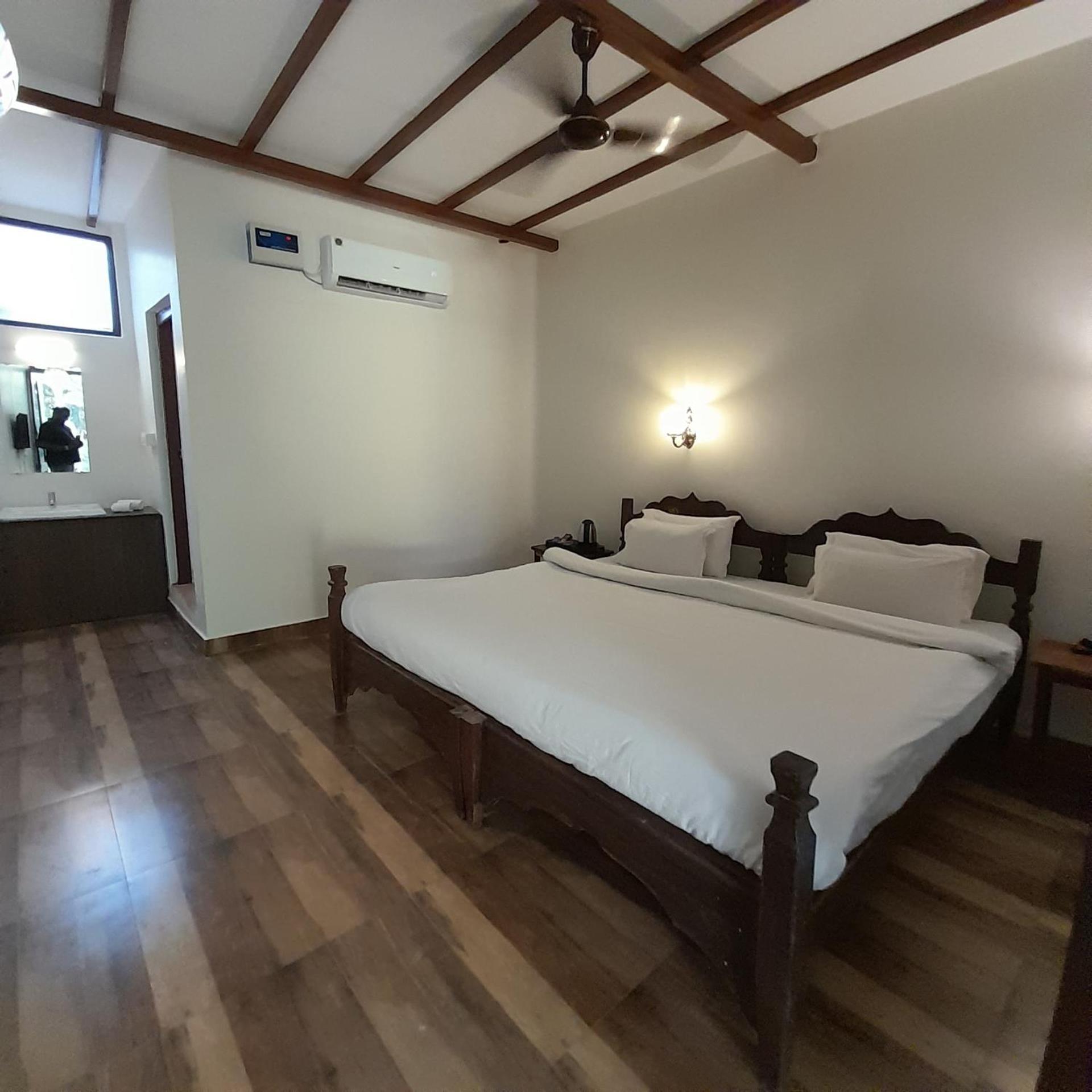 De Soul Sante Beach Resorts Morjim Goa Eksteriør billede